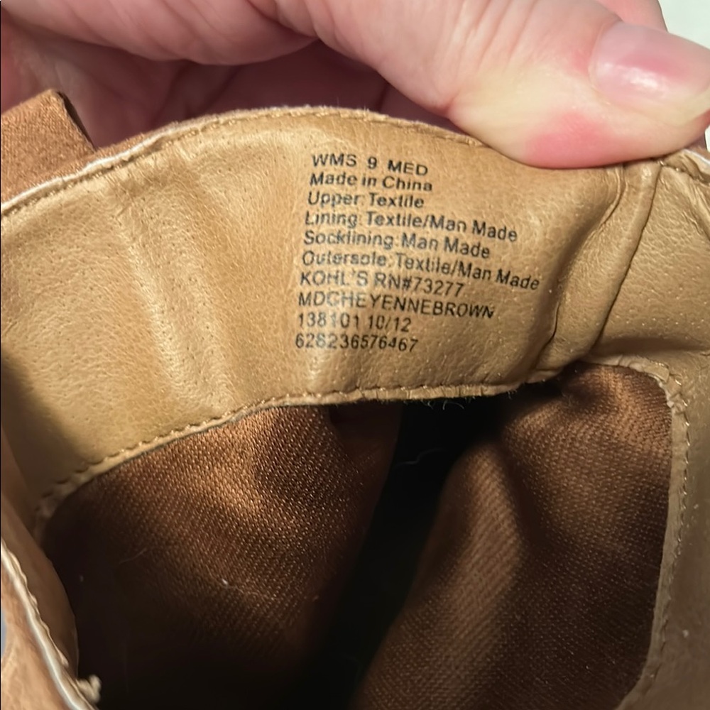 Mudd Brown Embroidered Ankle Booties - Picture 4 of 11